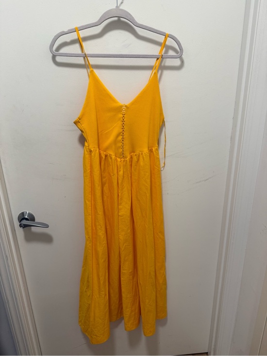 Zara Dresses & Skirts - Zara Yellow Spaghetti-Strap Midi Dress